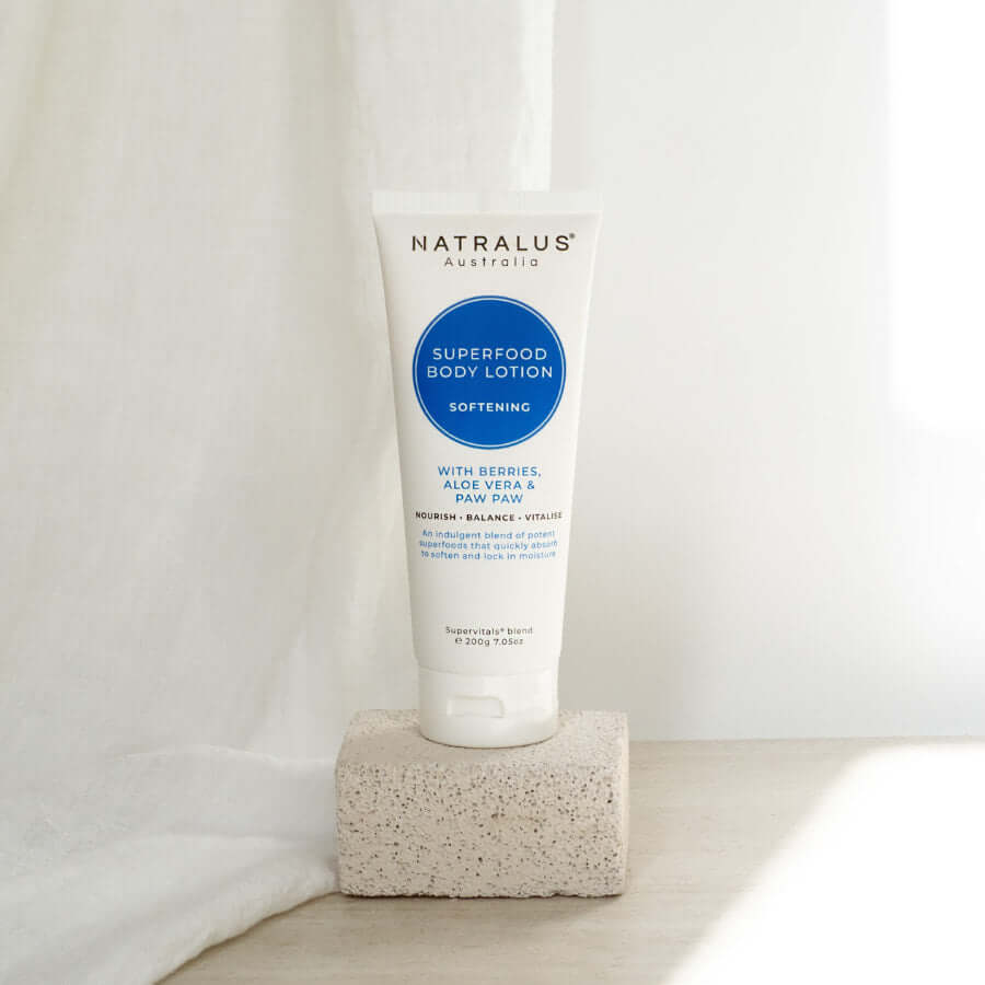 Natralus Superfood Body Lotion – Australian natural aloe vera–based moisturiser with shea butter, jojoba, and paw paw seed oil to hydrate, nourish, and soothe skin for everyday and after-sun care.