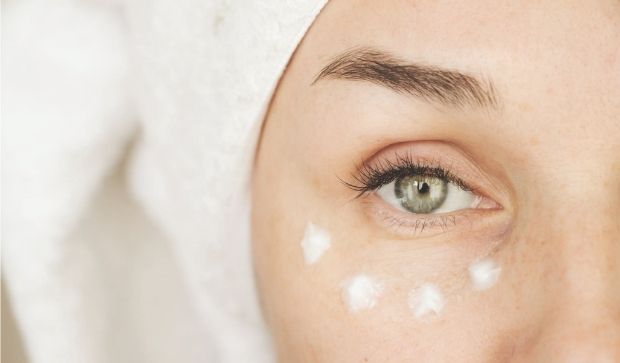 Top tips for caring for the skin around your eyes, naturally