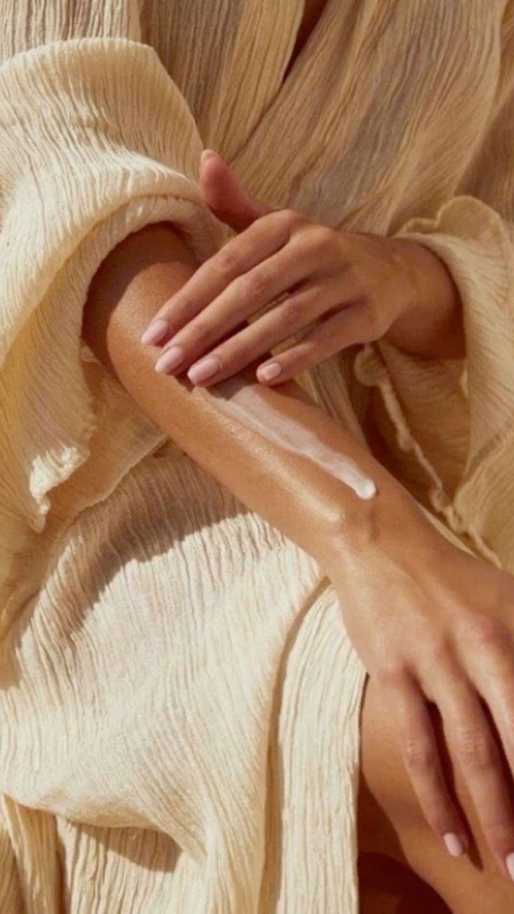 Eczema or Dry Skin? The Difference and Treating It Right