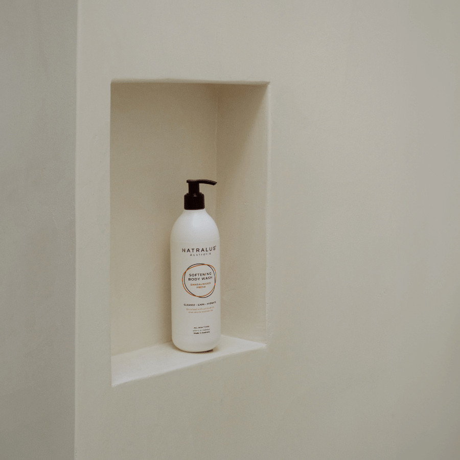 Softening Body Wash with Sandalwood scent for revitalised skin, Dispenser Body Wash