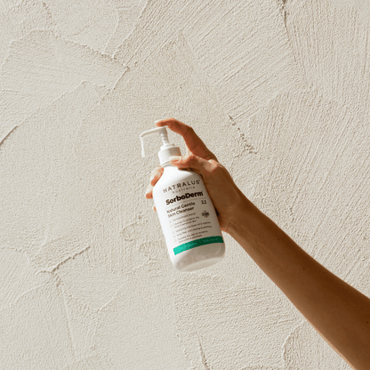 Natural gentle cleanser with Vitamin E, B3, B5 &amp; rice bran oil – removes makeup &amp; impurities while hydrating sensitive skin.